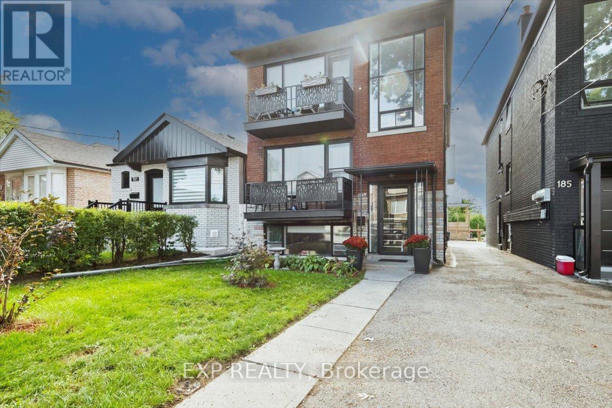 183 Bowie Avenue, Toronto (Briar Hill-Belgravia), Ontario  M6E 2R5 - Photo 1 - W9390509